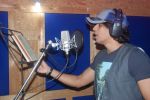 Abhijeet Sawant at a song recording for LIfe OK serial Aasman Se Aagey in Andheri, Mumbai on 19th March 2012 (4).JPG